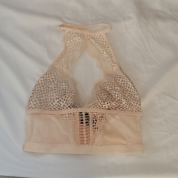 BUY 1 GET 1 FREE VICTORIA SECRET VERY SEXY BRA - Picture 3 of 14